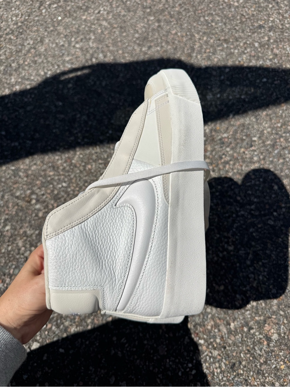 Nike Women’s White and Cream high-Top Sneaker mid blazer